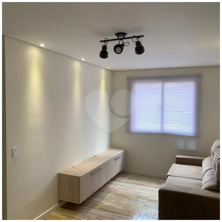 Apartamento à venda na Frei Caneca, 28 m², 1 quarto