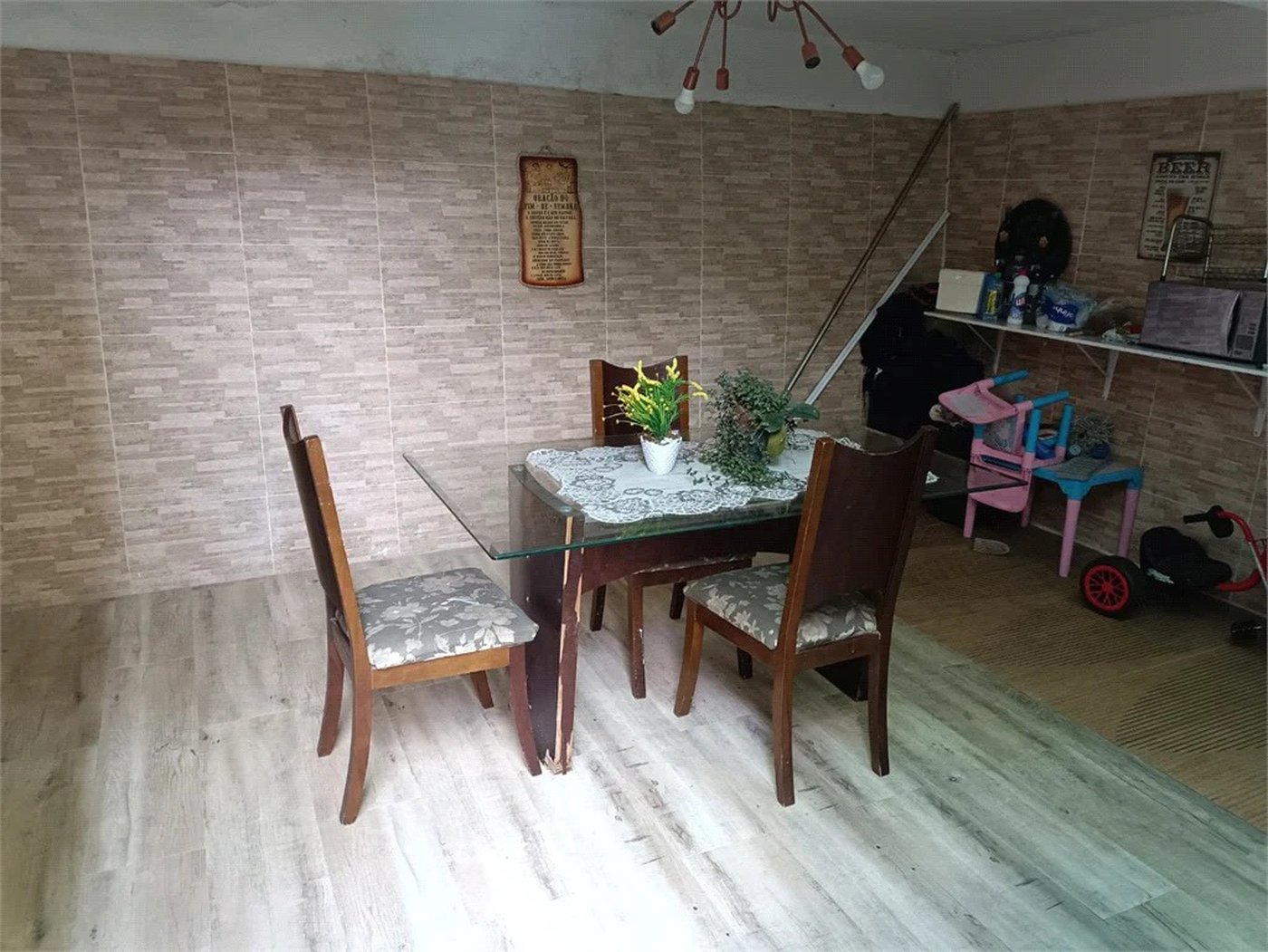 Casa à venda com 3 quartos, sendo 1 suíte, em Butantã, São Paulo, SP