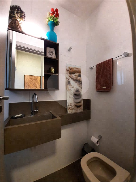 Apartamento de 257m² a venda em Moema, reformado, 4 dorms, 3 suítes, fora de rota,, 4 vagas