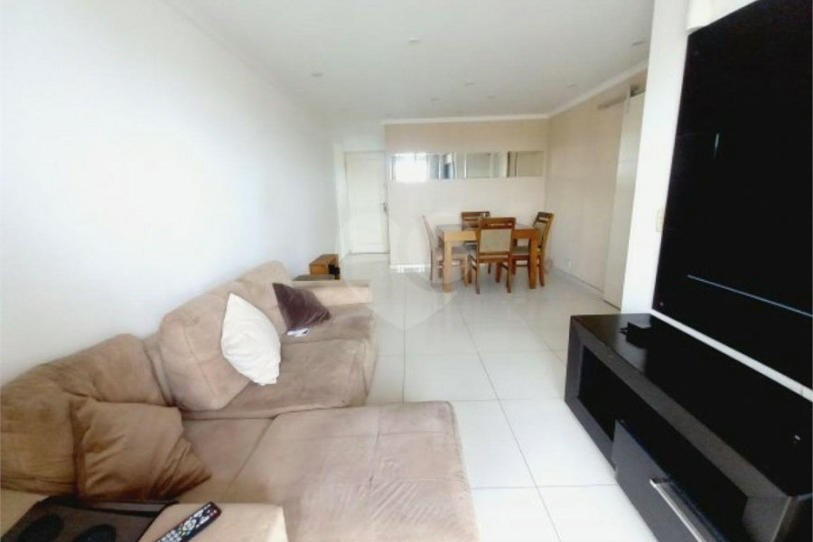 Apartamento à venda com 3 quartos, sendo 1 suíte, em Vila Santa Catarina, São Paulo, SP