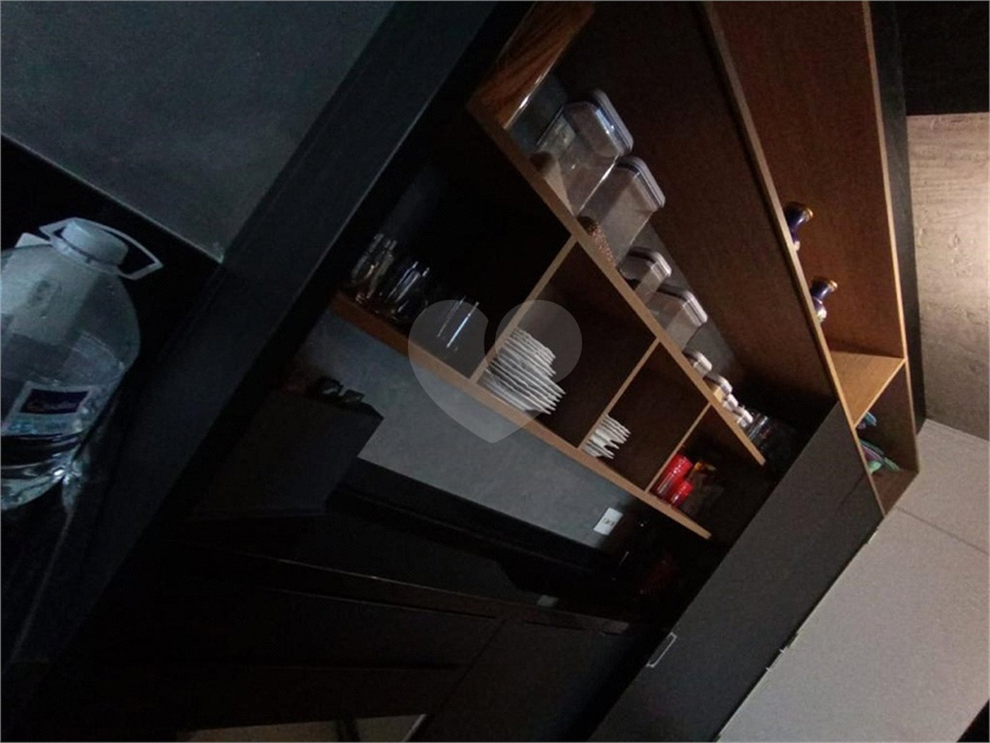 Lindo apartamento em frente ao Shopping Iguatemi, pronto para morar!