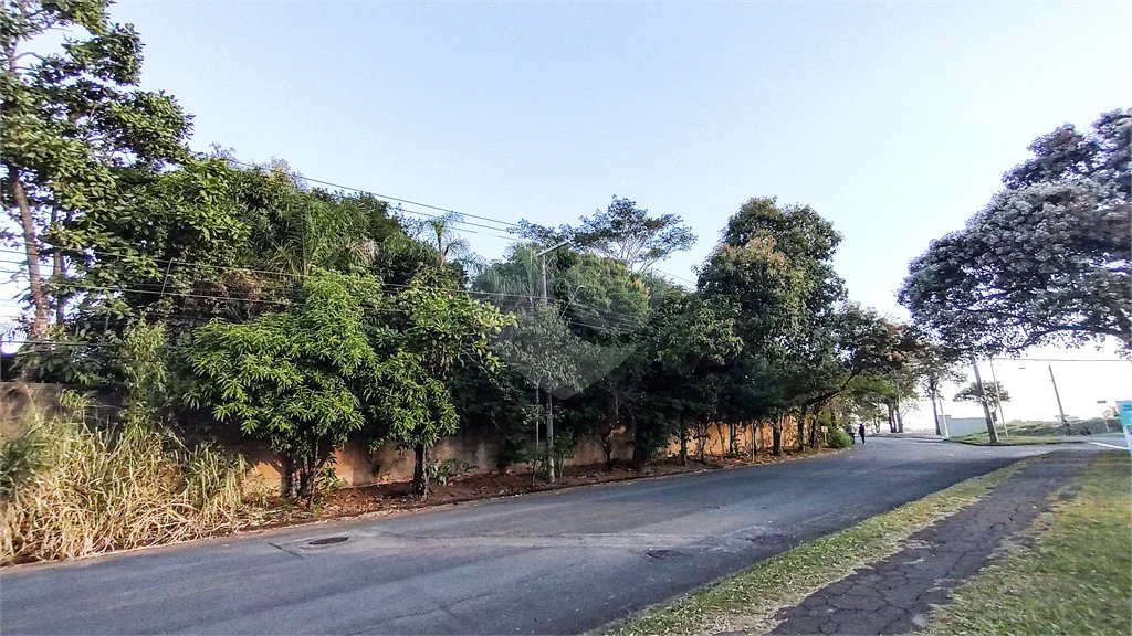 Lote de 1800m² na região do Mantiqueira