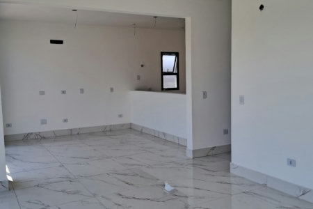 Sobrado à venda com 3 quartos, sendo 1 suíte, em Parque Rizzo, Cotia - SP