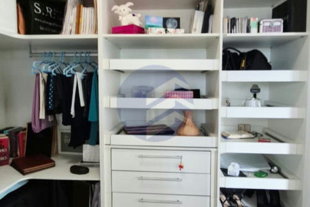 Apartamento à venda com 3 quartos, sendo 1 suíte, em Jardim Esmeralda, São Paulo - SP