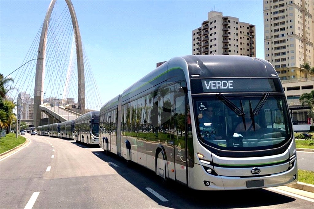 APARTAMENTO À VENDA, EDIFICIO MIRAI PATRIANI, 2 DORMITORIOS, 2 SUITES VILA EMA SÃOJOSÉ DOS CAMPOS