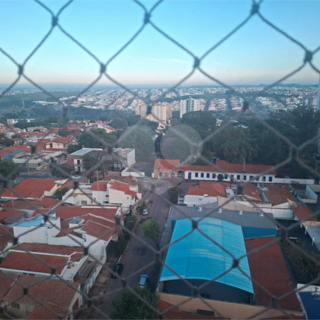 Apartamento elegante no Ed. Albatroz, bairro Pau Preto, todo reformado, com 4 dormitórios (2 suítes, uma com closet) à VENDA, 180 m², por R$ 1.080.000,00 em Indaiatuba/SP.