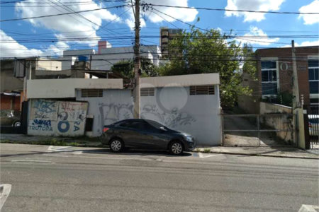 Sorocaba- Centro- Terreno com aproximadamente 700 ms - 16,70 x 32,00 - R$ 790.00,00