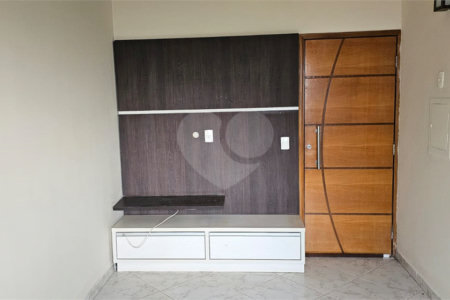 Apartamento à venda com 2 quartos no condomínio Residencial Itaipu, São Carlos - SP