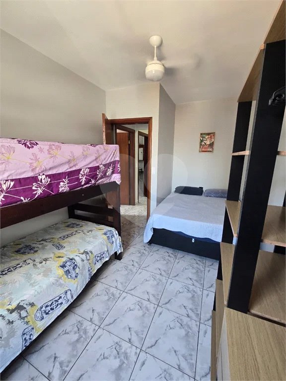 Belíssimo apartamento recém reformado na Praia Grande.