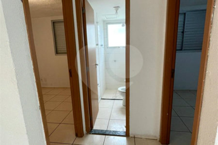 Apartamento no Condomínio Monte Everest.