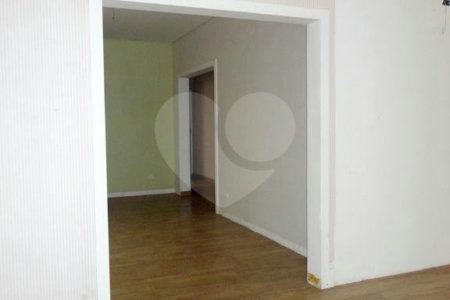 Excelente Casa Térrea Comercial em Região Nobre !!!