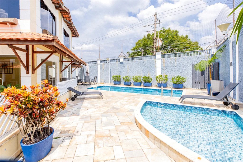 Casa no condomínio Condomínio Villa de São Paulo para venda com 2 quartos, sendo 2 suítes , 200m²
