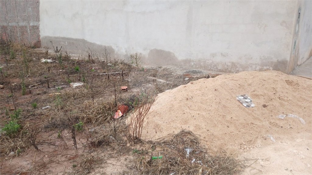 Lote no Jardim do Bosque, aceita financiamento ou aquisição de terreno e construção .