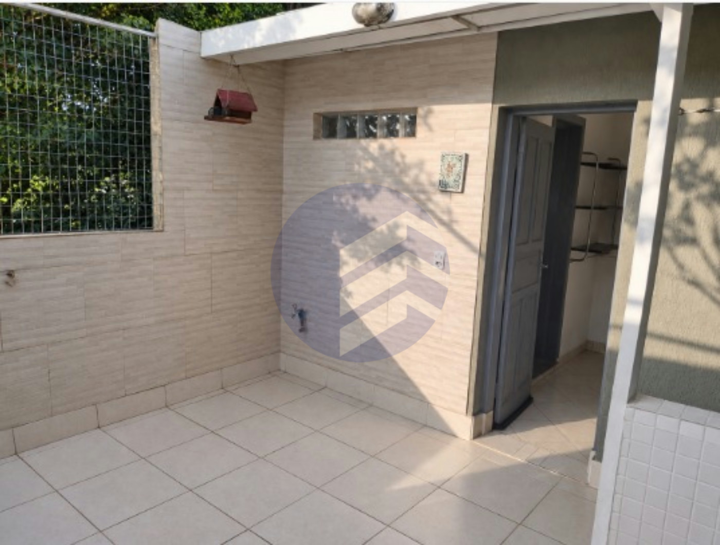 Casa à venda ou para alugar com 3 quartos, sendo 2 suítes, em Jardim Trussardi, São Paulo - SP