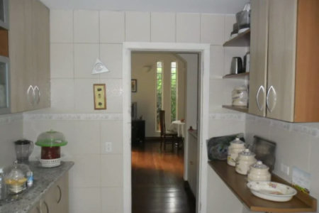 Linda casa próximo a praça MMDC Butantã