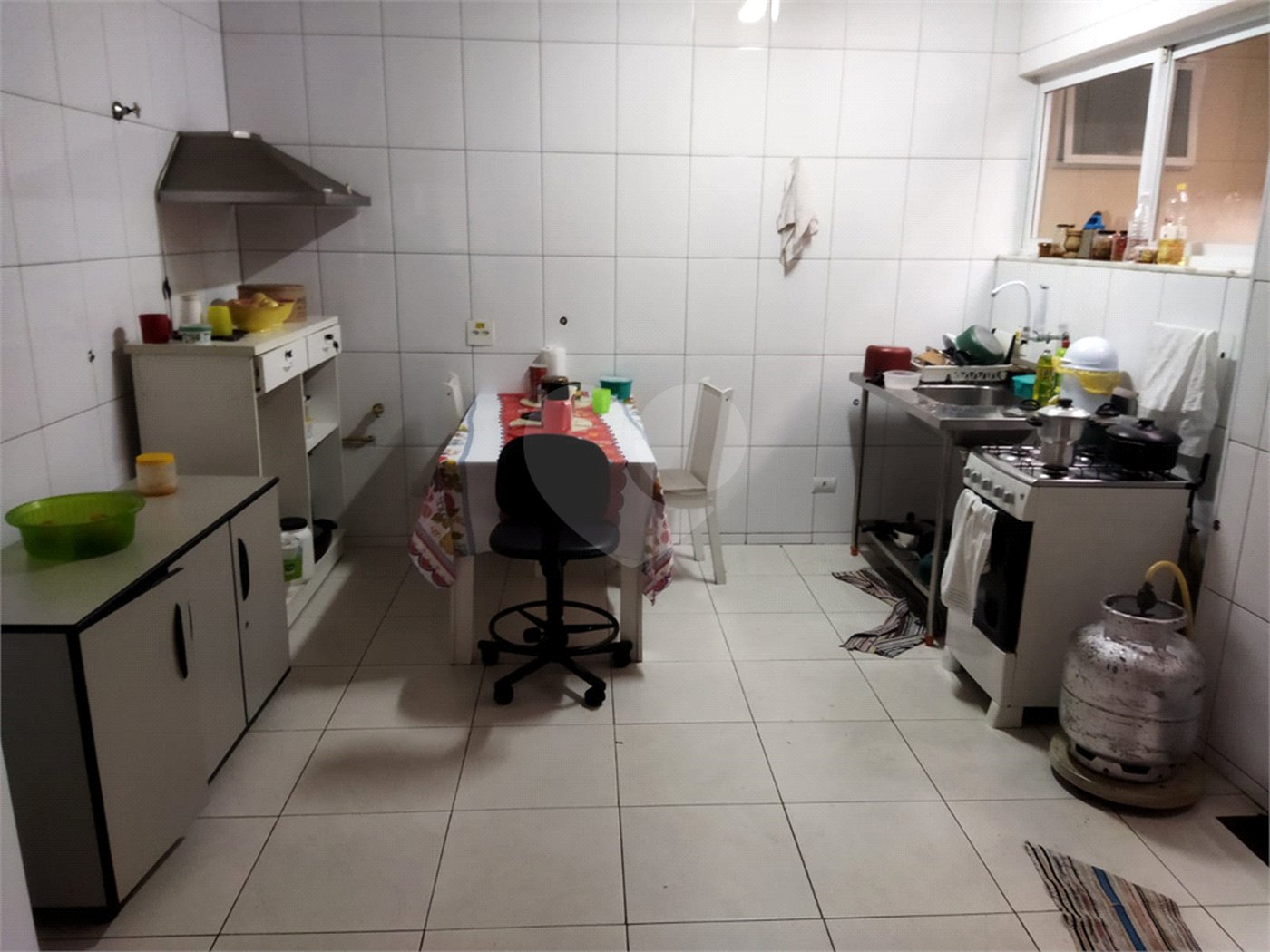 Vende Sobrado com 180m² - Vila Santa Catarina