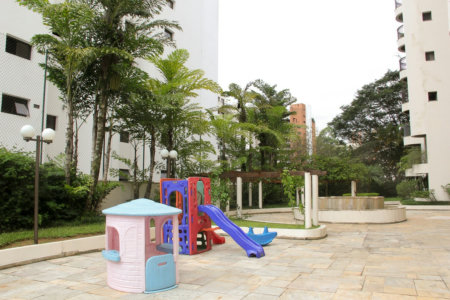 Apartamento à venda com 3 quartos, sendo 3 suítes, em Vila Andrade, São Paulo - SP