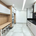 Cobertura sofisticada no Jardim do Mar, em São Bernardo do Campo, com 4 dormitórios, closet, hidromassagem, varanda, 5 vagas de garagem e lazer completo. Ideal para quem busca conforto e exclusividade.