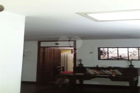Casa Térrea à venda com 4 quartos, sendo 1 suíte, em Granja Julieta, São Paulo, SP