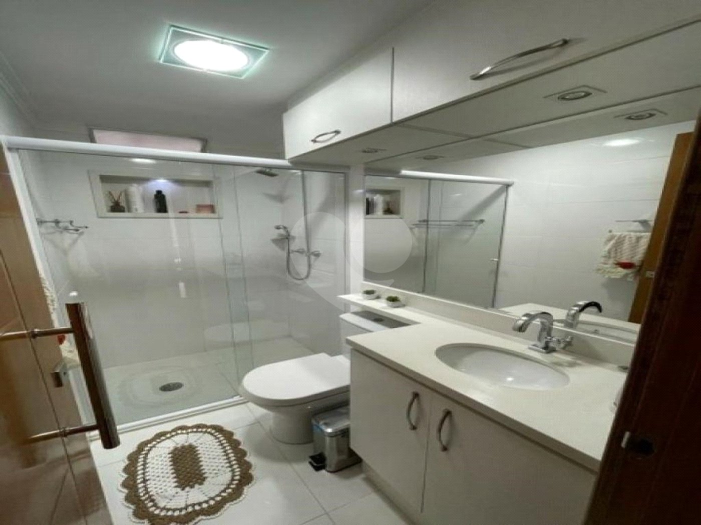 Apartamento à venda com 3 quartos, sendo 1 suíte, em Jardim Prudência, São Paulo, SP