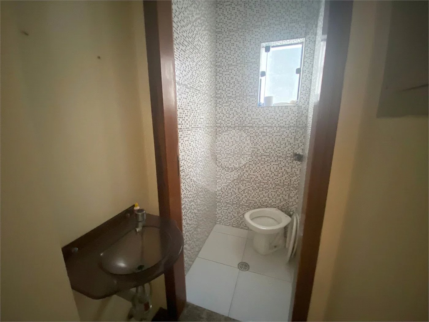 Sobrado com 3 quartos 1 suíte e 6 vagas de garagem no Jardim Guapira