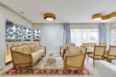 Apartamento à venda com 3 suítes em Jardim Marajoara, São Paulo, SP