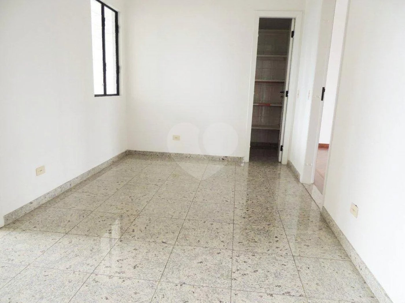 Apartamento para alugar com 4 suítes em Santo Amaro, São Paulo, SP