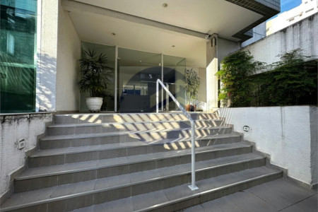 Apartamento à venda com 3 quartos, sendo 1 suíte, em Jardim Sul, São Paulo - SP