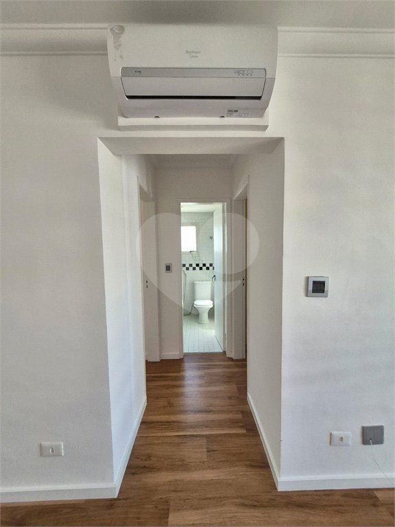 Apartamento para venda em Moema com 2 quartos, sendo 1 suíte, 1 vaga, 62 m²