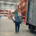 Galpão com 409m² , 10 vagas de garagem , 3 banheiros , 3 salas , à venda na Moóca.