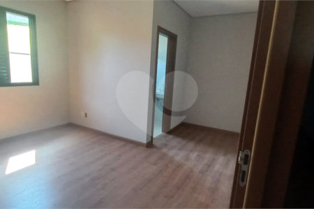 Casa Tipo Sobrado no Condomínio Santa Isabel - Louveira/SP