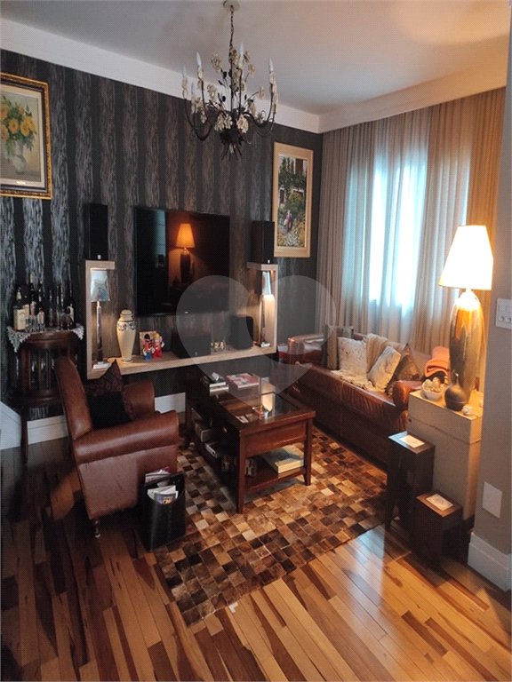 Sobrado Residencial Venda- 3 dormitórios, 1 suíte, 3 vagas- Tucuruvi - São Paulo/SP