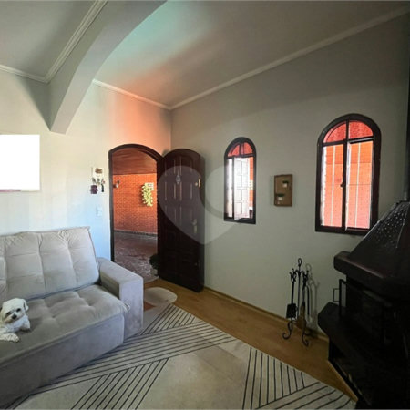 Casa com piscina disponivel para venda com 250m² - Jardim Paris / SP