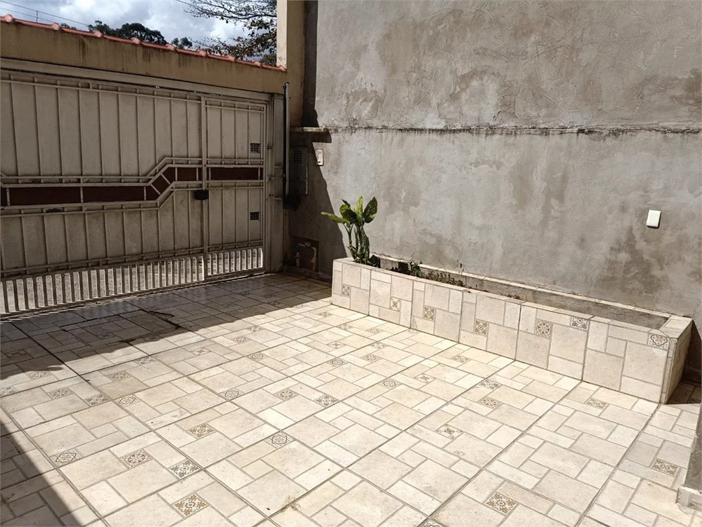 Casa à venda com 3 quartos, sendo 1 suíte, em Butantã, São Paulo, SP