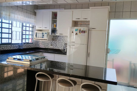Sobrado à Venda no Bicão – São Carlos/SP