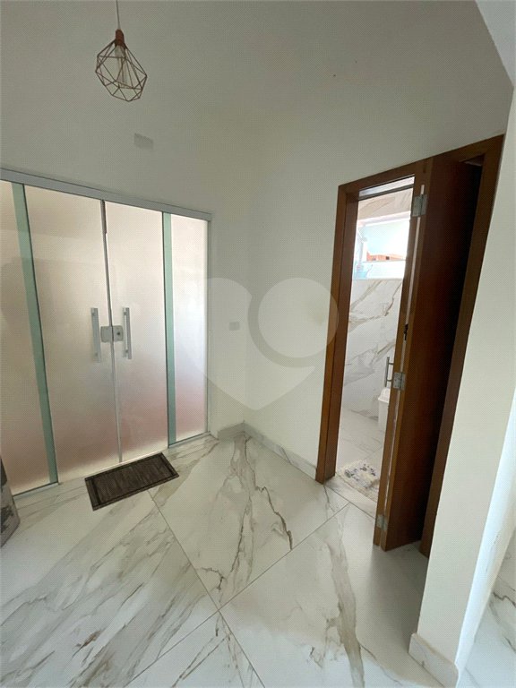 Sobrado à venda com 4 quartos, sendo 1 suíte,  em Vila Guilherme, São Paulo, SP