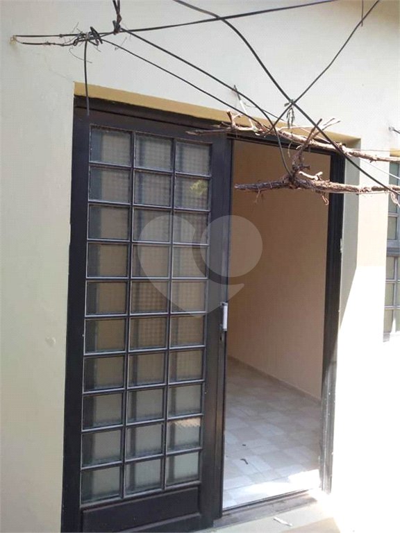 Casa com salão comercial para venda no Jardim Cruzeiro do Sul