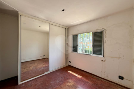 Sobrado à venda com 3 quartos, sendo 1 suíte, em Campo Belo, São Paulo, SP