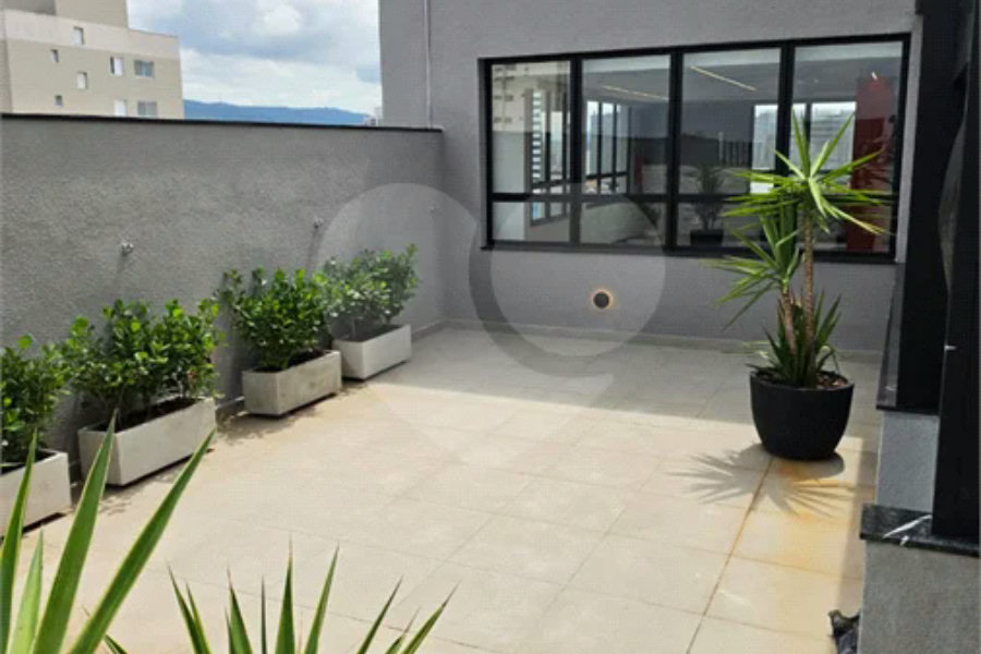 46 m², 2 dormitórios, suíte e lazer completo no rooftop, próximo ao metrô