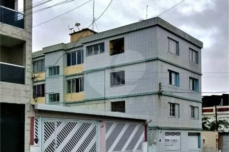 Apartamento com 83m² , 2 dormitórios , 2 vagas , à venda no bairro Cerâmica em São Caetano do Sul.