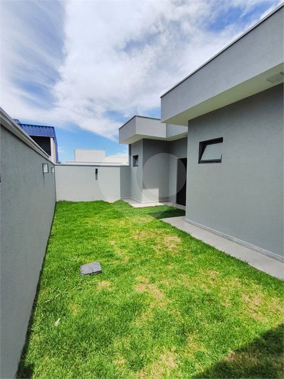 Casa 3 dormitórios 1 suíte, condomínio Faixa Azul.