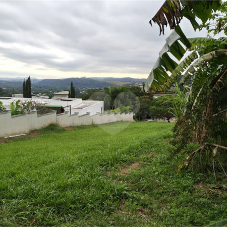 Lote à Venda no Porto Atibaia – 1.300 m² com Vista Privilegiada