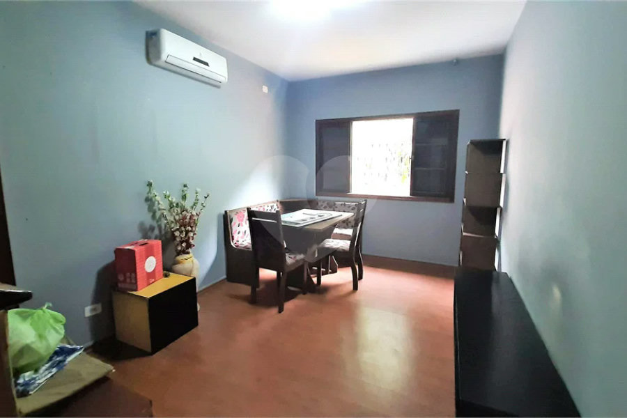 Vende-se Casa incrível no Jardim Prudência!