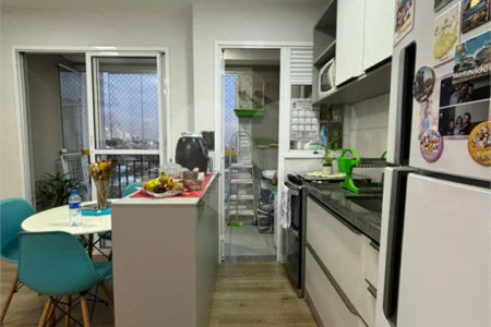 Apartamento para venda e locação com 2 quartos e 1 vaga na Vila Rosália