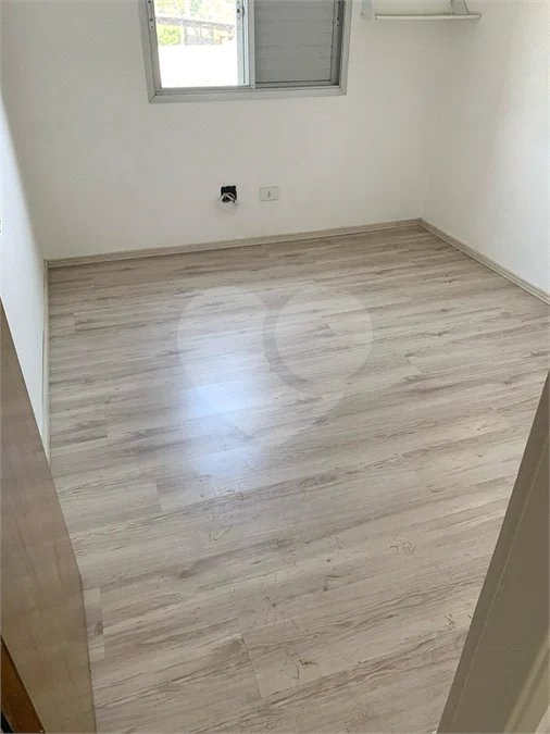 Apartamento com 68m², 2 dormitórios, sendo 1 suíte, 1 vaga, à venda na Vila Matilde.