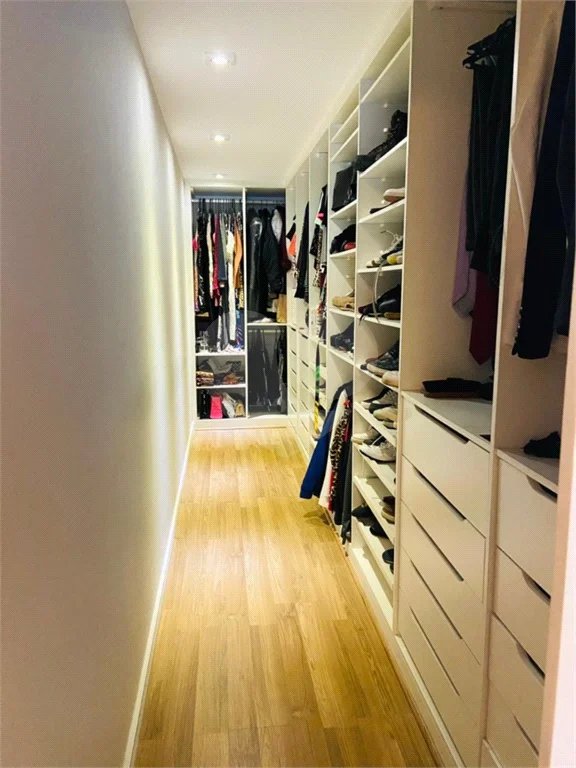 Apartamento com 170m² , 2 dormitórios , sendo 2 suítes , 3 vagas , à venda no bairro Jardim , em Santo André.