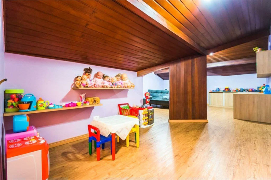 Casa à venda ou para alugar com 4 suítes em Saúde, São Paulo, SP