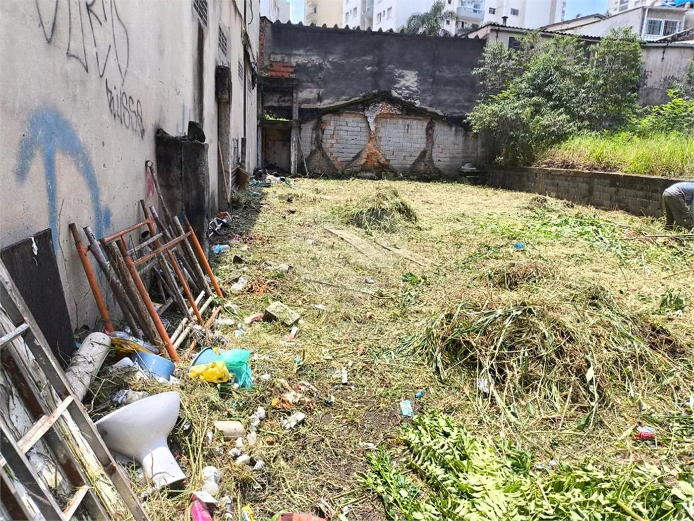 TERRENO À VENDA NA VILA MASCOTE – 250 m²