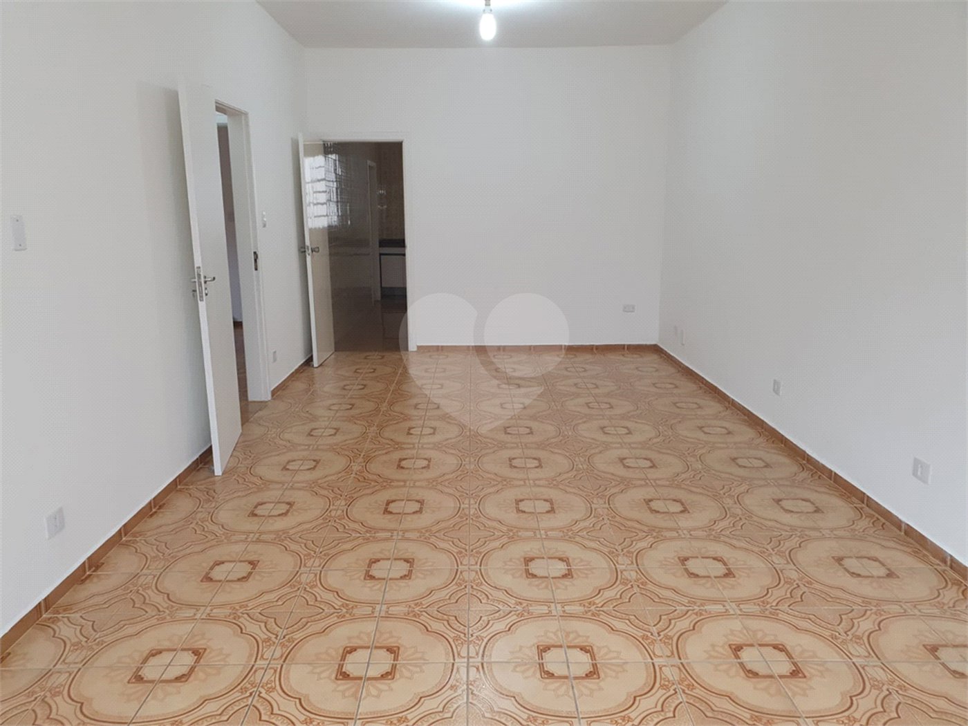 Vende-se linda casa de 250 m² no Jabaquara