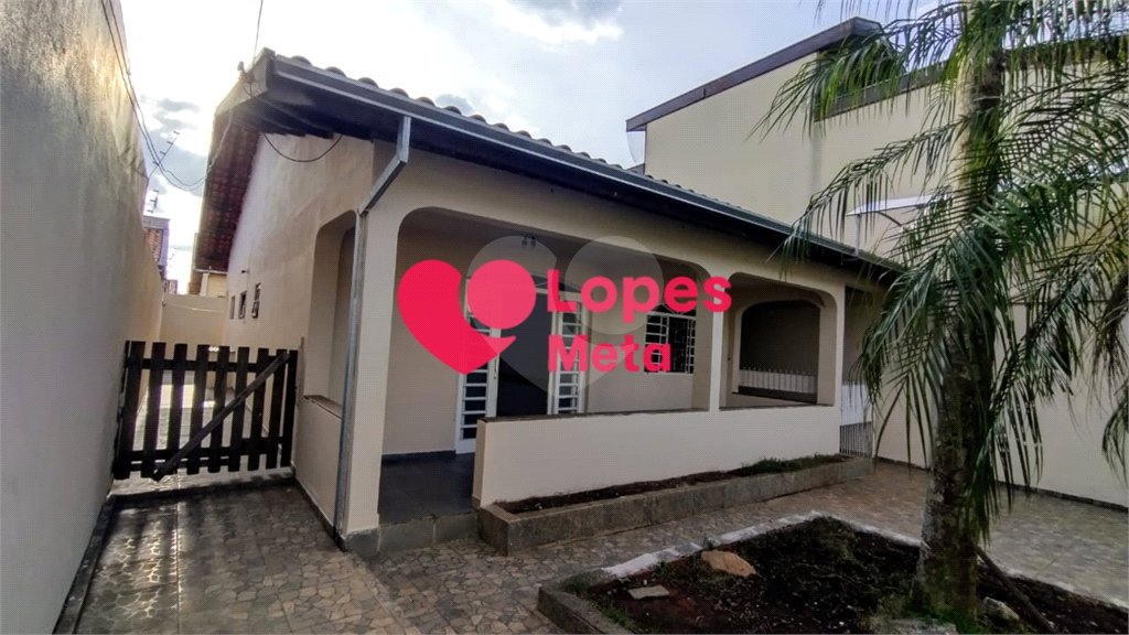 BELISSIMA CASA COM 250M², 3 DORMITORIOS, 1 BANHEIRO E 3 VAGAS DE GARAGEM, CIDADE VISTA VERDE, SÃO JO